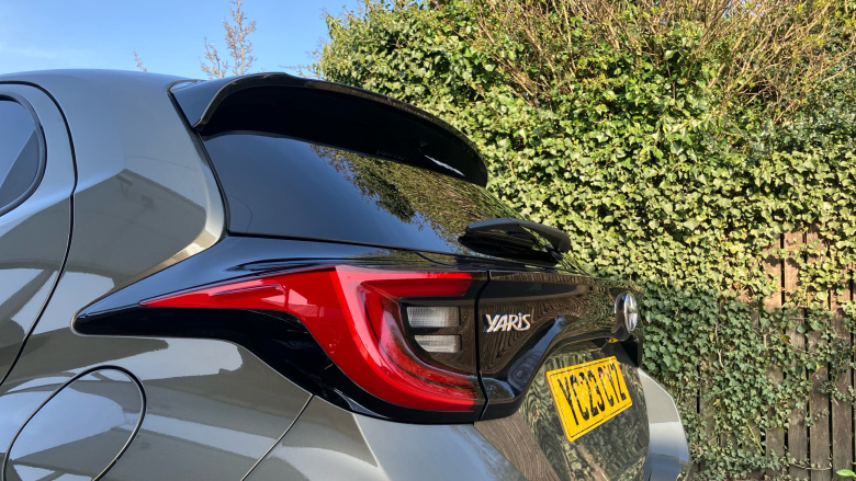 Toyota Yaris 1.5 Hybrid Design 5dr CVT Hybrid Hatchback